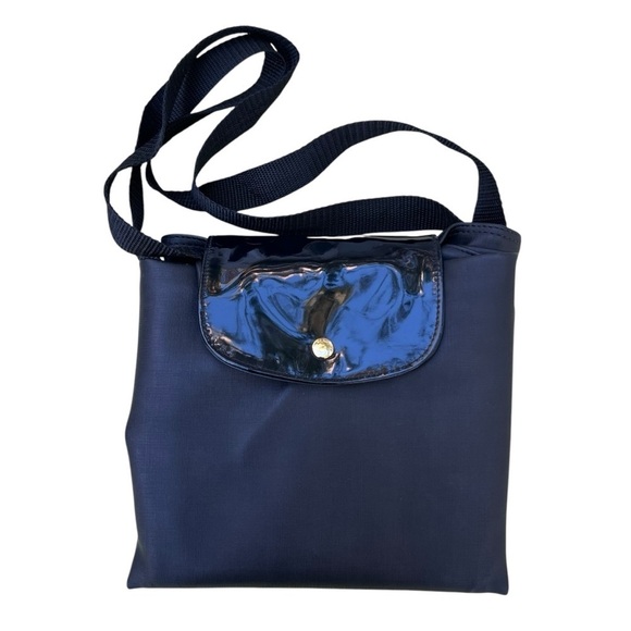 Expandable/Convertible Tote in patent leather and black PVC - Picture 2 of 6